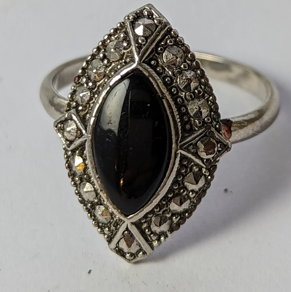 🖤 Marcasite Black Rhinestone Marquis Silver tone ring size 9